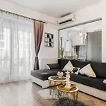 Occo By The Park Apartament *