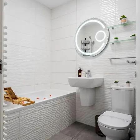 Occo By The Park 公寓