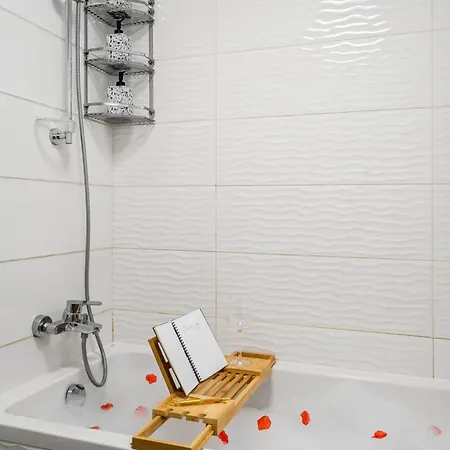 Occo By The Park * 布加勒斯特