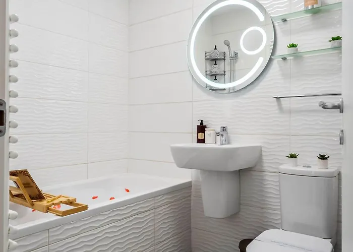 Occo By The Park Apartment