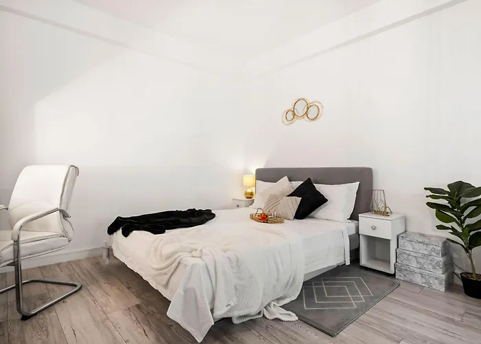 Apartment Occo By The Park