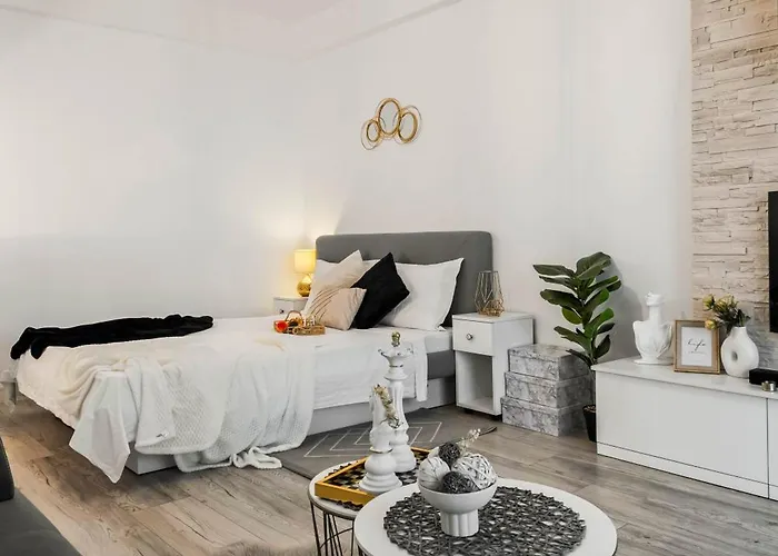 Occo By The Park Apartment