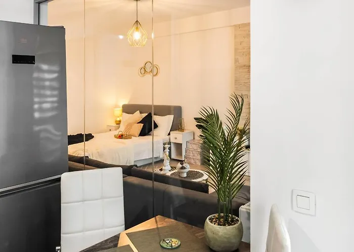 Occo By The Park Apartment Bucharest