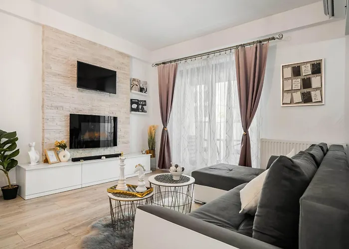 Occo By The Park Бухарест