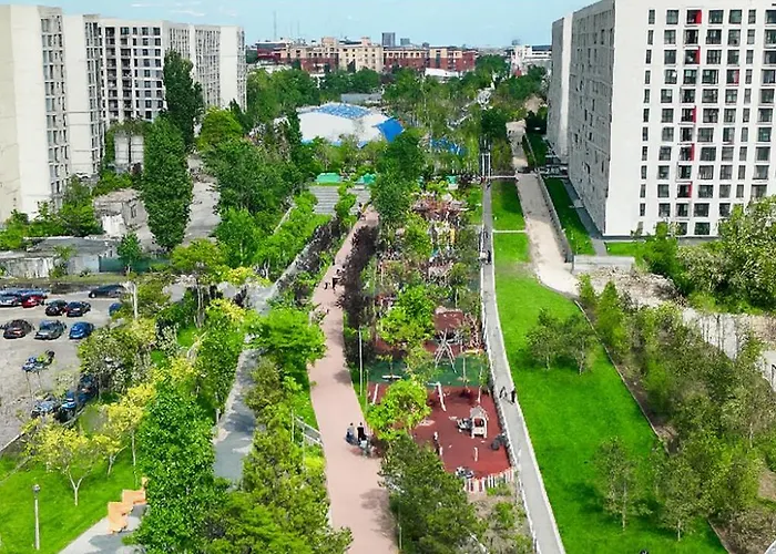 Апартаменти Occo By The Park Бухарест